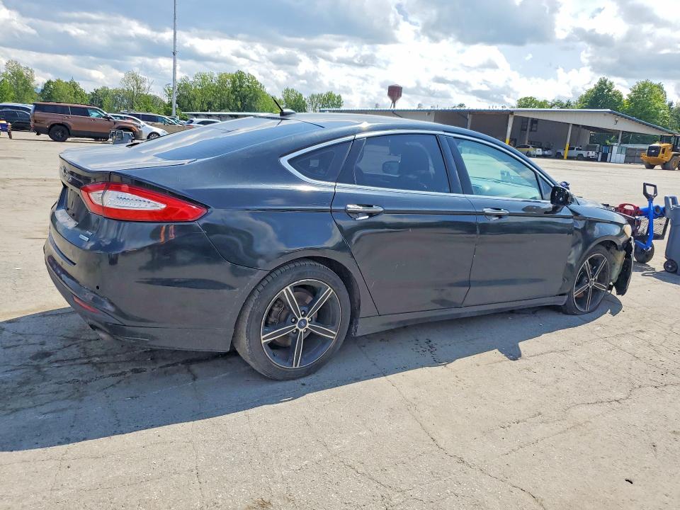 Photo 3 from auction – 2015 FORD FUSION with VIN 3FA6P0HDXFR272860