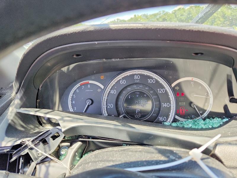 Photo 9 from auction – 2015 HONDA ACCORD with VIN 1HGCR2F88FA027365