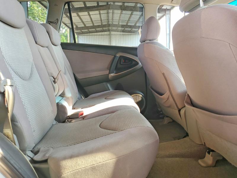 Photo 10 from auction – 2006 TOYOTA RAV4 with VIN JTMBD33V366020934