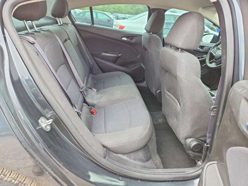 Photo 10 from auction – 2017 CHEVROLET CRUZE with VIN 1G1BE5SM8H7189631