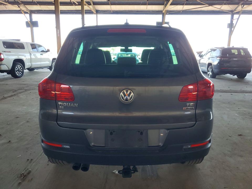 Снимка 6 от търг – 2016 VOLKSWAGEN TIGUAN с VIN WVGBV7AX3GW575212