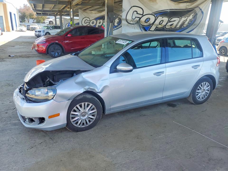 2011 VOLKSWAGEN GOLF - Търг №65737426