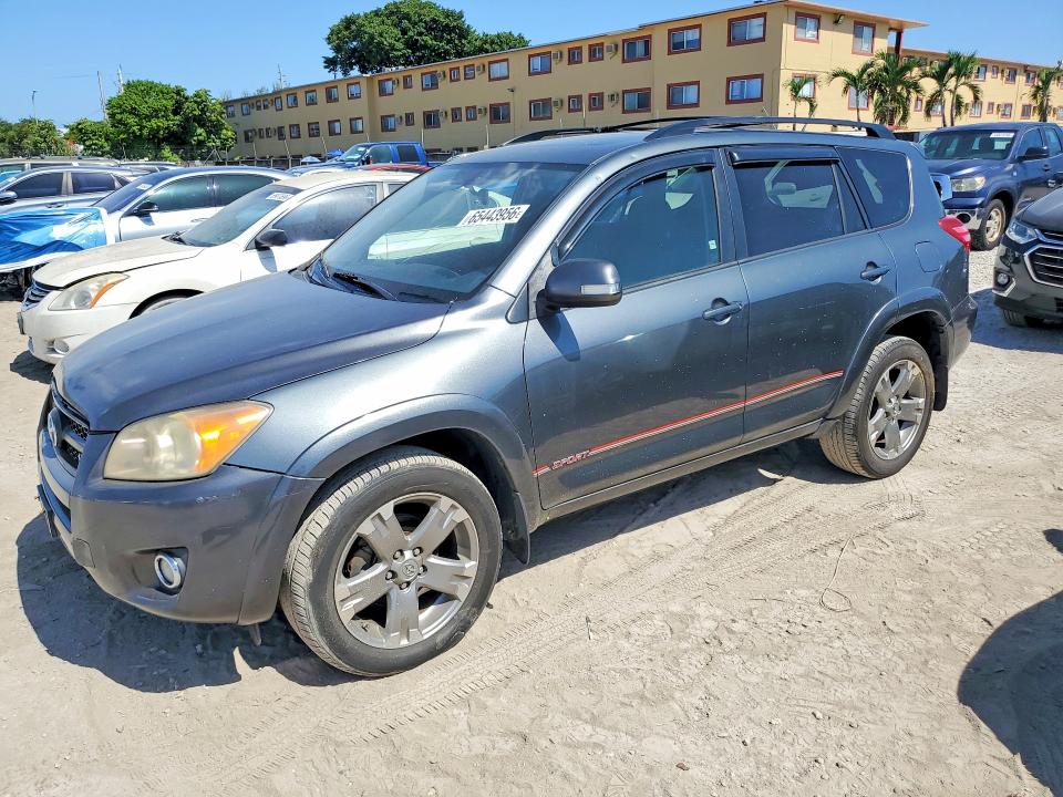TOYOTA RAV4 2010 with VIN JTMRK4DV3A5087105 - Photo from auction