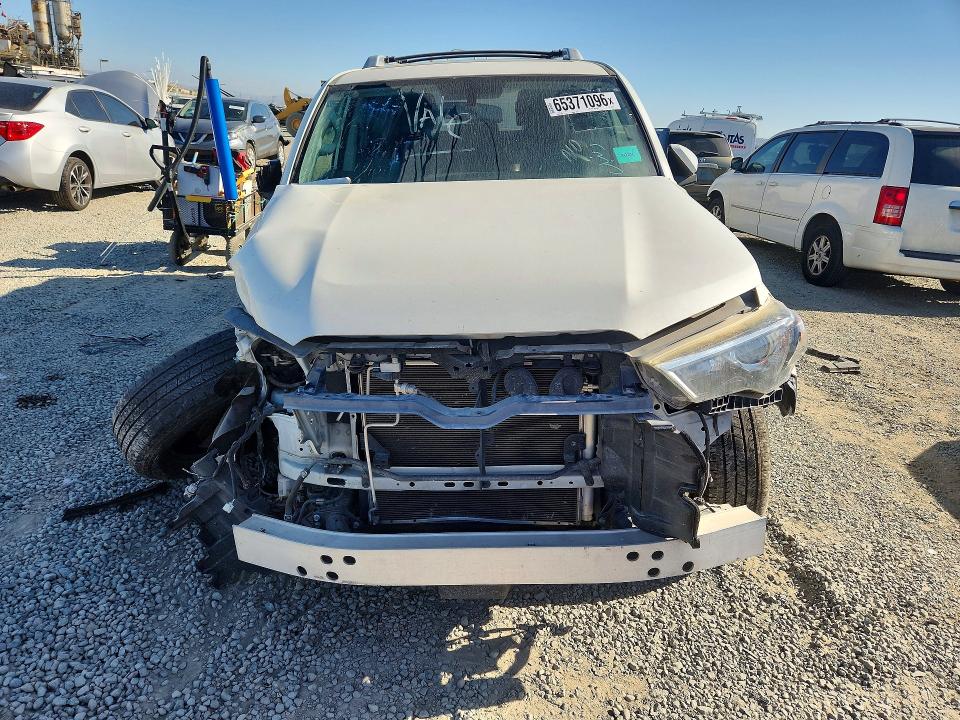 Photo 5 from auction – 2018 TOYOTA 4RUNNER with VIN JTEBU5JR9J5581988