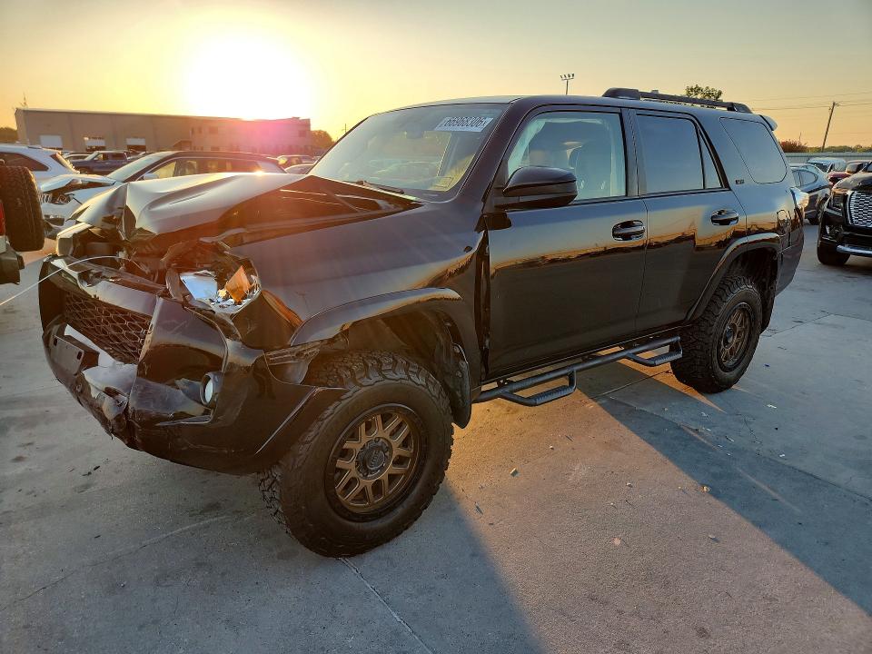 Foto 1 de la subasta – 2018 TOYOTA 4RUNNER con VIN JTEBU5JR5J5572463