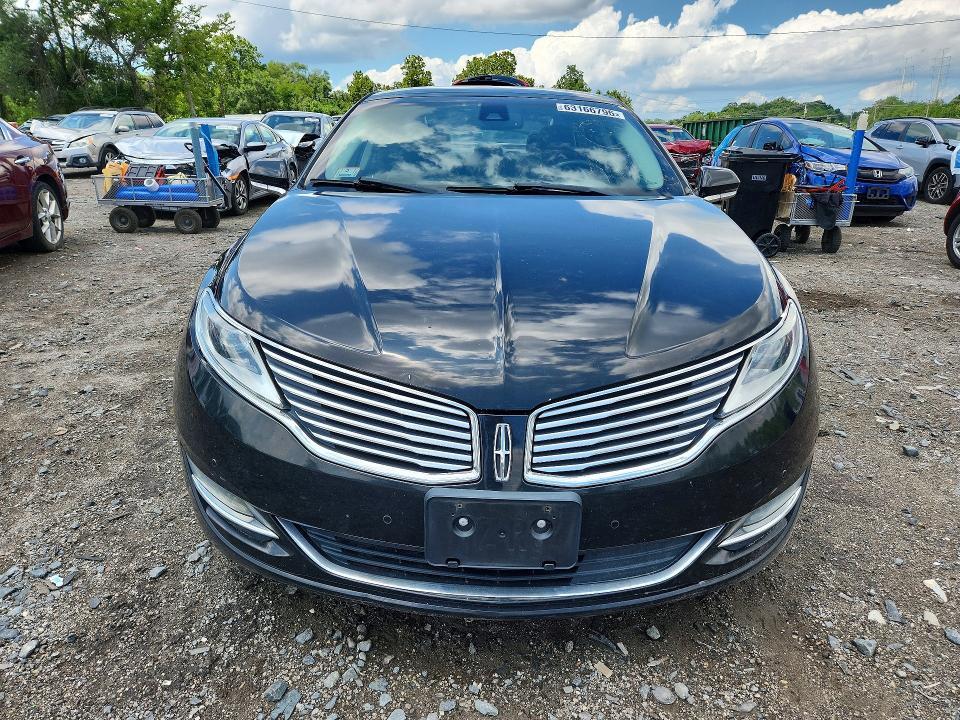 Photo 5 from auction – 2013 LINCOLN MKZ with VIN 3LN6L2LU9DR812796