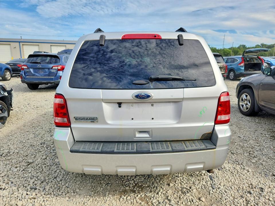 Photo 6 from auction – 2012 FORD ESCAPE with VIN 1FMCU0D71CKB57775