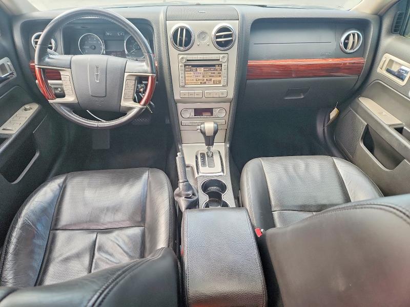 Photo 8 from auction – 2006 LINCOLN ZEPHYR with VIN 3LNHM26166R601100