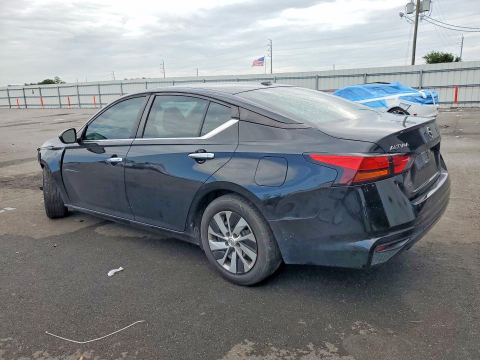 Photo 2 from auction – 2019 NISSAN ALTIMA with VIN 1N4BL4BV8KC123665