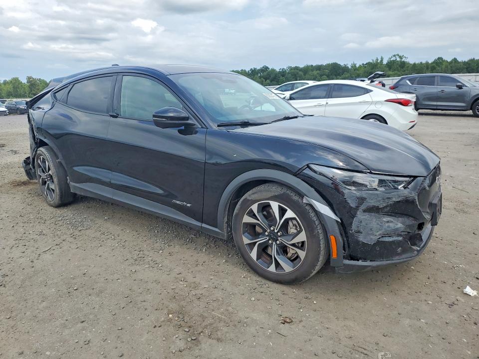 Photo 4 from auction – 2024 FORD MUSTANG MACH-E with VIN 3FMTK1R48RMA21171