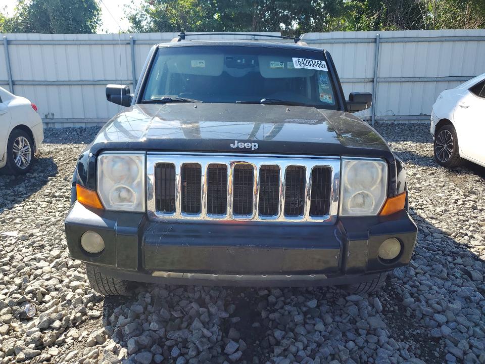 Photo 5 from auction – 2006 JEEP COMMANDER with VIN 1J8HH58286C323274