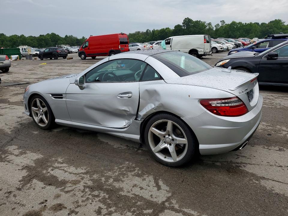 Photo 2 from auction – 2016 MERCEDES-BENZ SLK with VIN WDDPK3JA5GF118348