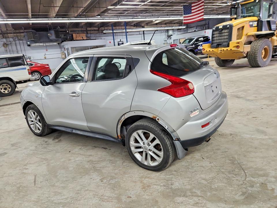 Photo 2 from auction – 2011 NISSAN JUKE with VIN JN8AF5MR0BT017069