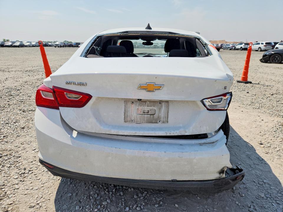 Photo 6 from auction – 2016 CHEVROLET MALIBU with VIN 1G1ZB5ST2GF252483