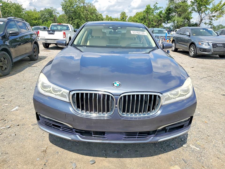 Photo 5 from auction – 2016 BMW 750 with VIN WBA7F2C57GG419641