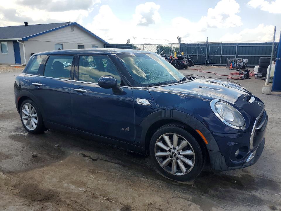 Photo 4 from auction – 2017 MINI COOPER with VIN WMWLU5C33H2E83830