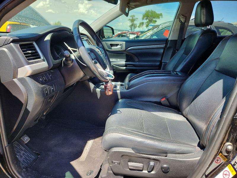 Photo 7 from auction – 2019 TOYOTA HIGHLANDER with VIN 5TDYZRFH7KS321060