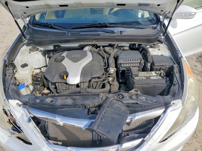 Photo 11 from auction – 2012 HYUNDAI SONATA with VIN 5NPEC4AB5CH432398
