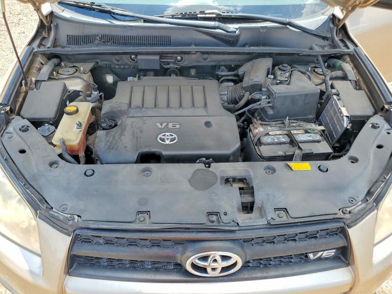 Photo 11 from auction – 2012 TOYOTA RAV4 with VIN 2T3ZK4DV6CW017917