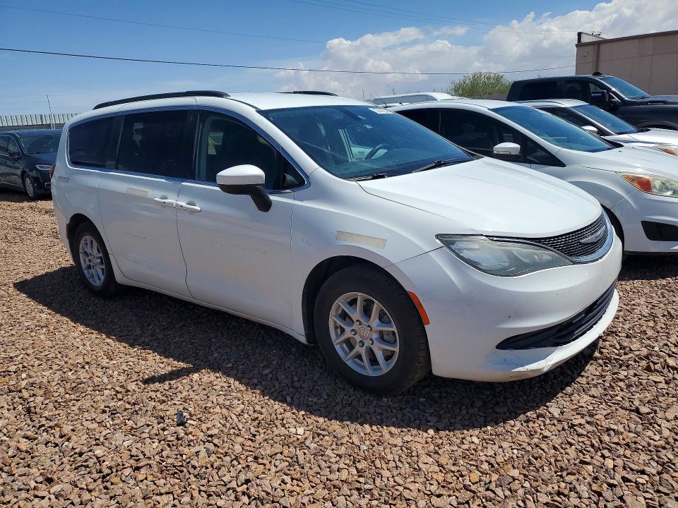 Photo 4 from auction – 2020 CHRYSLER VOYAGER with VIN 2C4RC1DG7LR144604