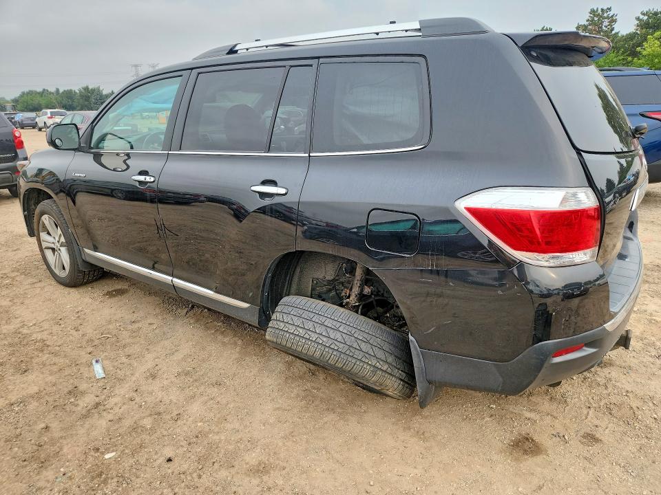 Photo 2 from auction – 2012 TOYOTA HIGHLANDER with VIN 5TDDK3EH6CS136677