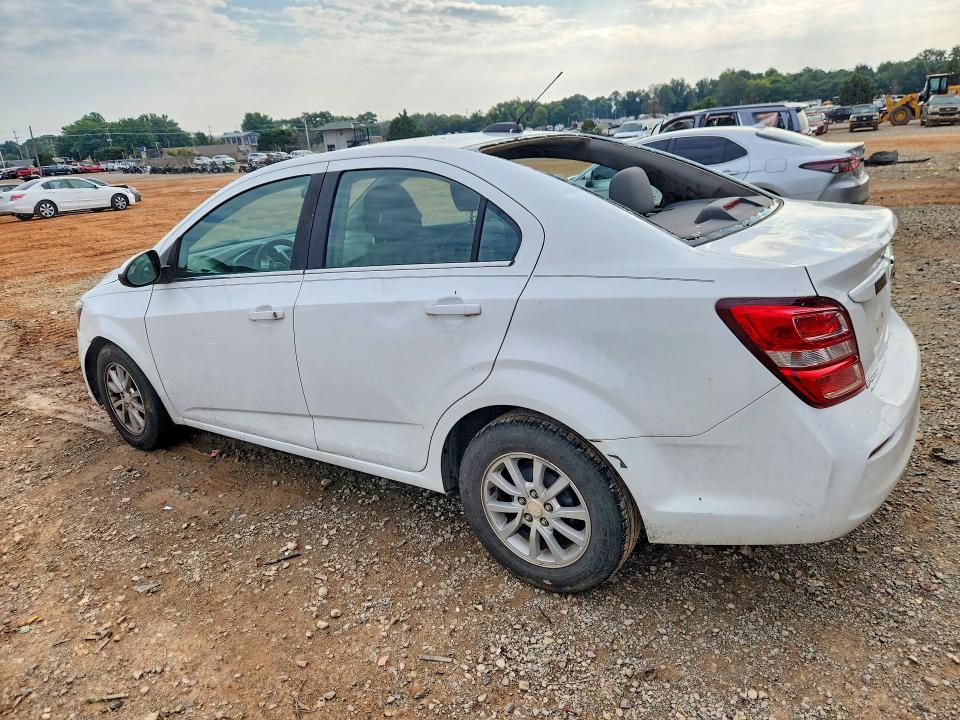 Photo 2 from auction – 2017 CHEVROLET SONIC with VIN 1G1JD5SH2H4122087