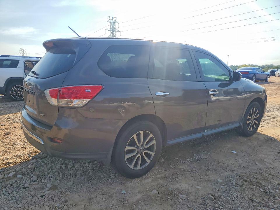 Photo 3 from auction – 2015 NISSAN PATHFINDER with VIN 5N1AR2MM9FC625907