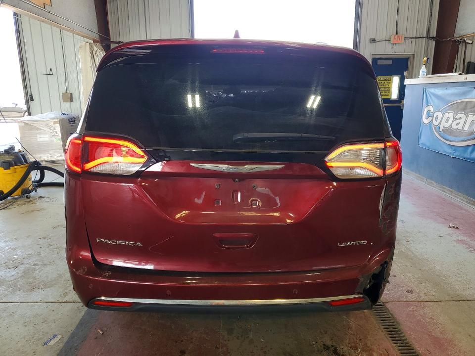 Photo 6 from auction – 2017 CHRYSLER PACIFICA with VIN 2C4RC1GG3HR553895