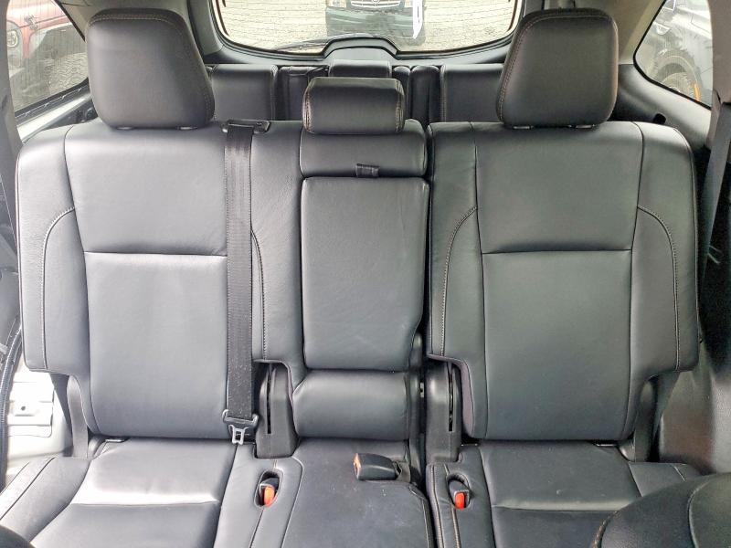 Photo 10 from auction – 2018 TOYOTA HIGHLANDER with VIN 5TDJZRFHXJS523424