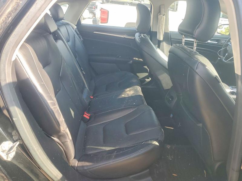 Photo 10 from auction – 2017 FORD FUSION with VIN 3FA6P0K97HR158855