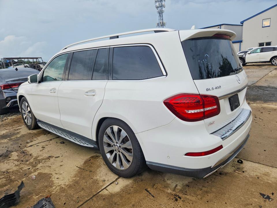 Photo 2 from auction – 2017 MERCEDES-BENZ GLS with VIN 4JGDF6EE3HA886565