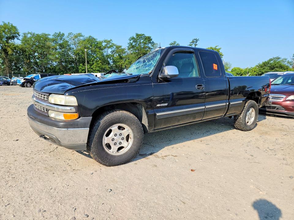 CHEVROLET SILVERADO 2002 with VIN 1GCEK19T62E298692 - Photo from auction