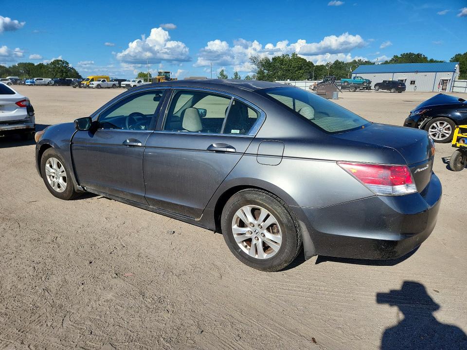 Photo 2 from auction – 2008 HONDA ACCORD with VIN JHMCP26468C028618