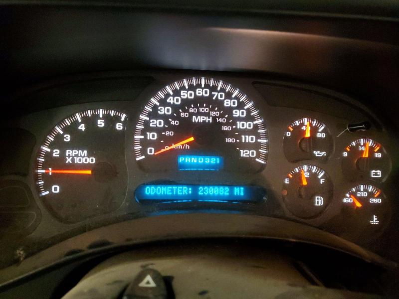 Photo 9 from auction – 2004 CHEVROLET SILVERADO with VIN 2GCEK13T341306261
