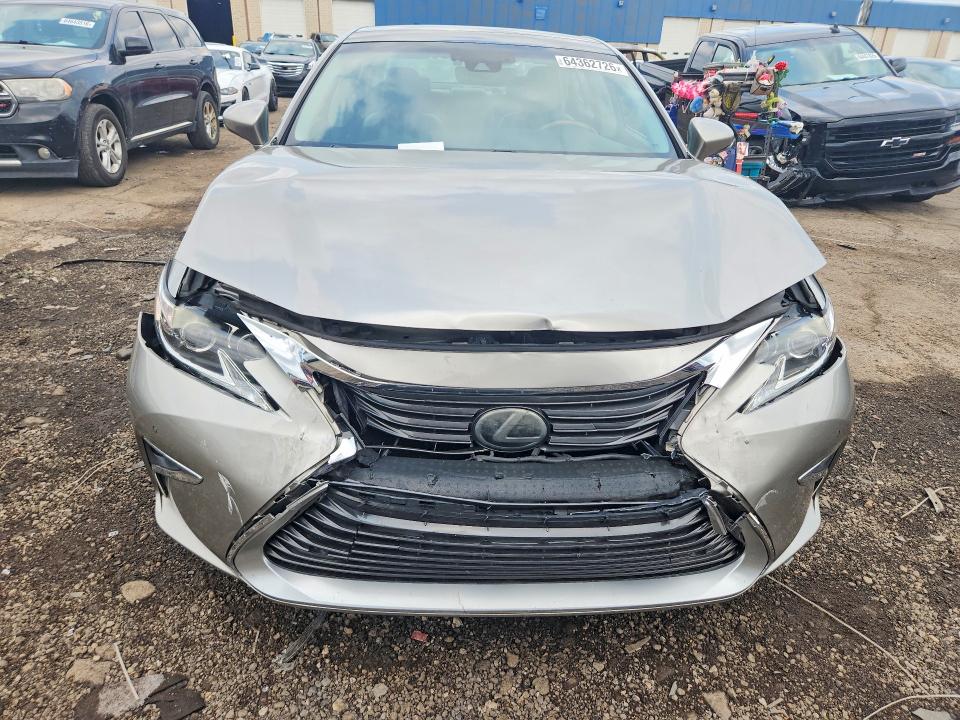 Фото 5 с аукциона – 2016 LEXUS ES с VIN 58ABK1GGXGU031422