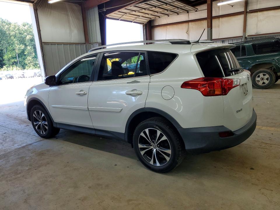 Photo 2 from auction – 2015 TOYOTA RAV4 with VIN 2T3DFREV2FW398583