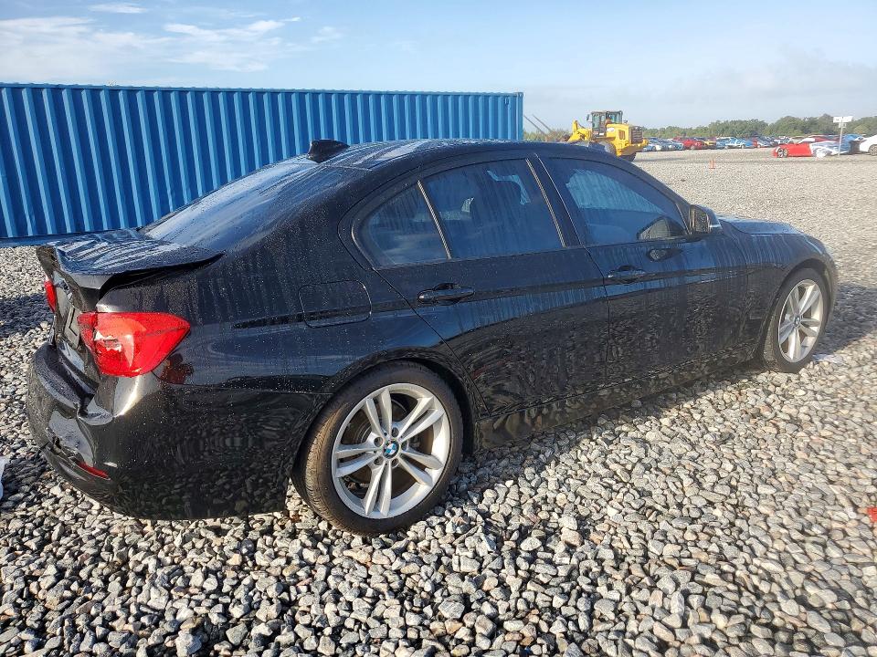 Photo 3 from auction – 2016 BMW 320 with VIN WBA8E1G57GNU11644