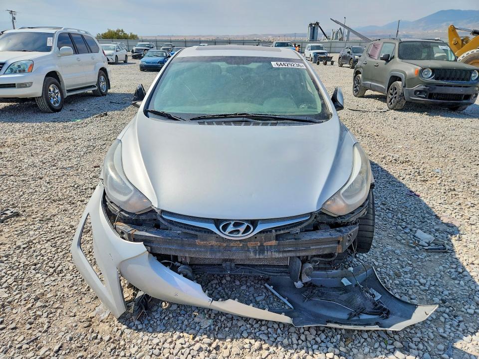 Photo 5 from auction – 2016 HYUNDAI ELANTRA with VIN 5NPDH4AE9GH763417