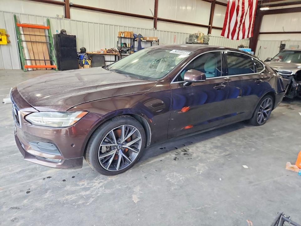 Photo 1 from auction – 2018 VOLVO S90 with VIN LVY992MK2JP035872
