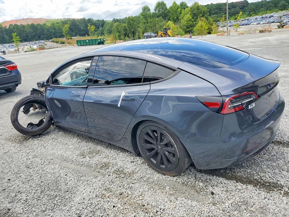 Zdjęcie 2 z aukcji – 2023 TESLA MODEL 3 z VIN 5YJ3E1EB2PF391582