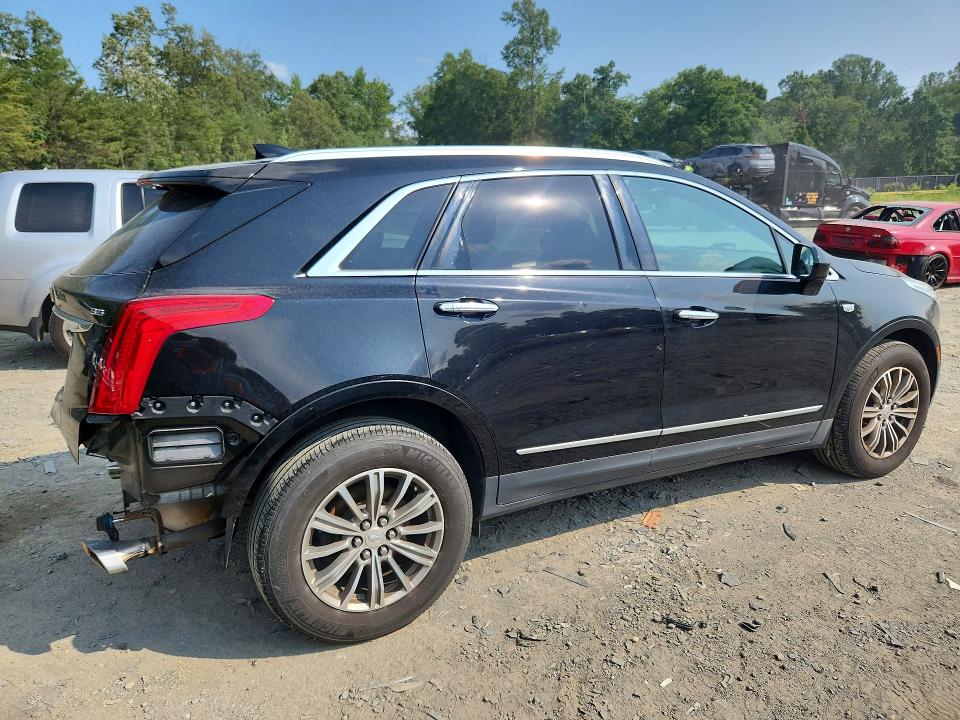 Photo 3 from auction – 2017 CADILLAC XT5 with VIN 1GYKNBRS7HZ133043