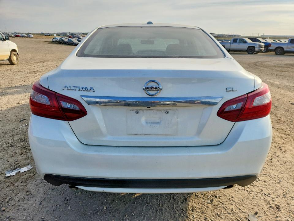 Photo 6 from auction – 2018 NISSAN ALTIMA with VIN 1N4AL3AP6JC260417