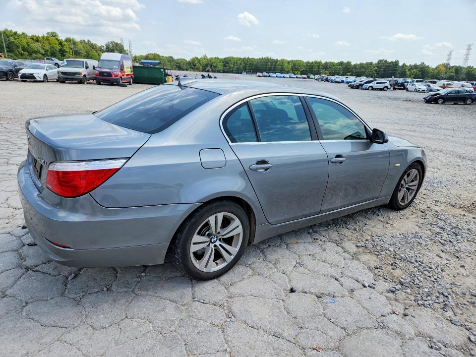 Photo 3 from auction – 2010 BMW 528 with VIN WBANU5C57AC460509