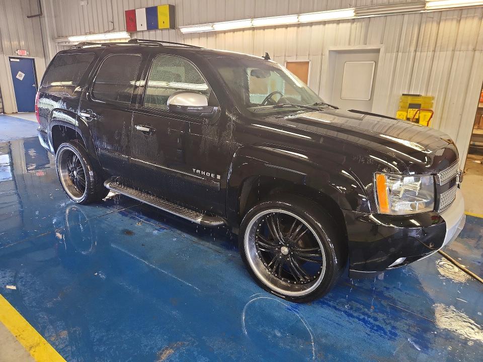 Photo 4 from auction – 2007 CHEVROLET TAHOE with VIN 1GNFK13067R296385