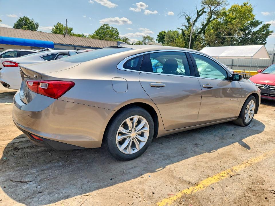 Photo 3 from auction – 2025 CHEVROLET MALIBU with VIN 1G1ZD5STXSF144907