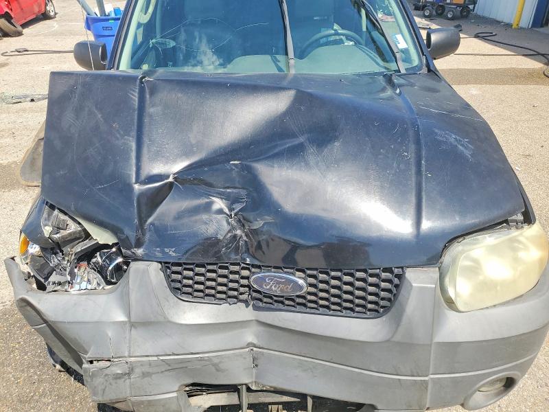 Снимка 12 от търг – 2005 FORD ESCAPE с VIN 1FMYU03115KA36007