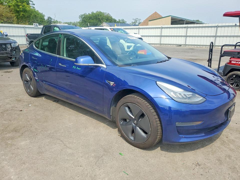 Photo 4 from auction – 2019 TESLA MODEL 3 with VIN 5YJ3E1EA1KF401034