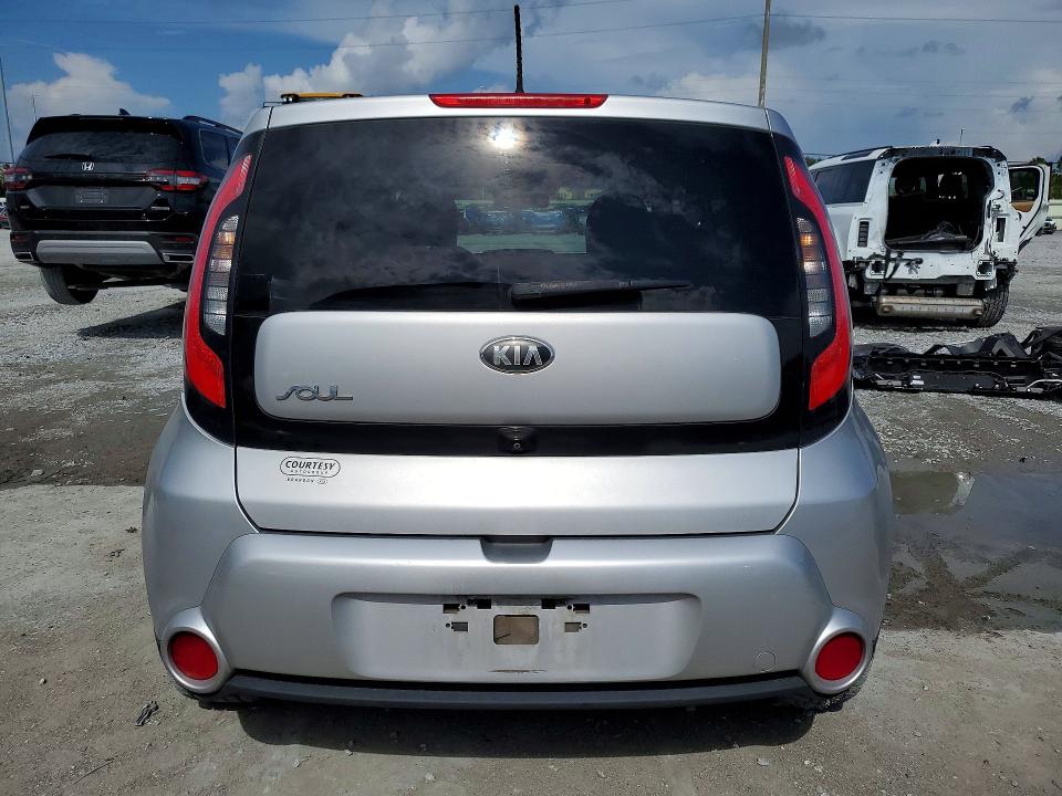 Photo 6 from auction – 2015 KIA SOUL with VIN KNDJX3A57F7779179