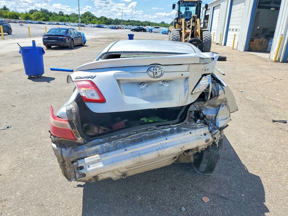 Photo 6 from auction – 2009 TOYOTA CAMRY with VIN 4T1BE46K99U327735