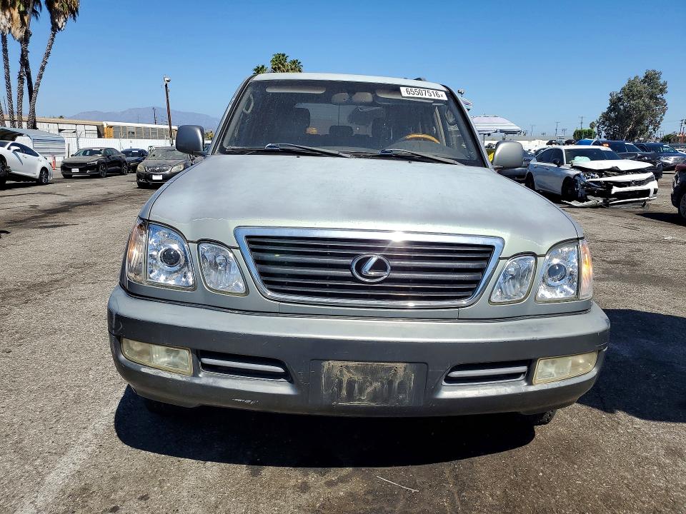 Снимка 5 от търг – 2001 LEXUS LX с VIN JTJHT00WX13510142